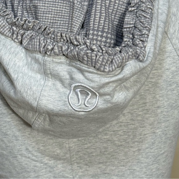 Lululemon Back To Class Jacket hoodie sweatshirt  W4505S size 4 - Picture 4 of 8